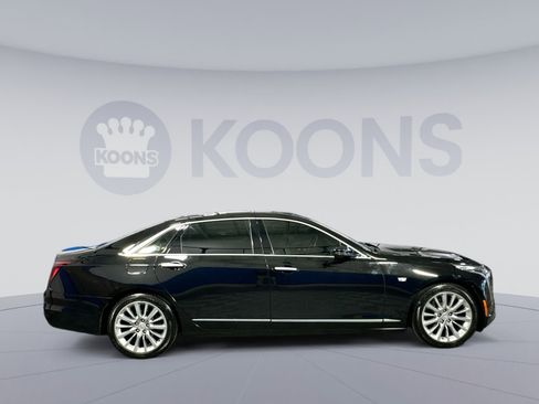 Used 2019 Cadillac CT6 Luxury w/ Driver Awareness Package image 8