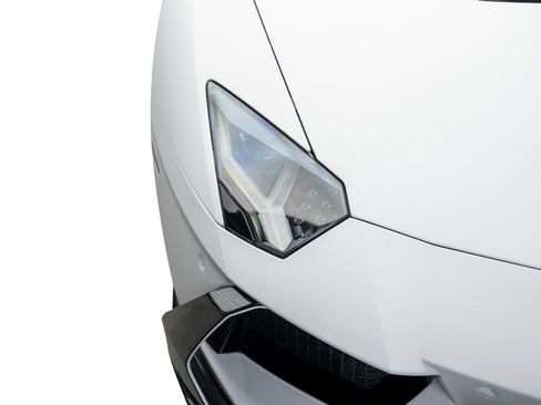 Used 2014 Lamborghini Aventador LP 700-4 AWD/4WD image 4