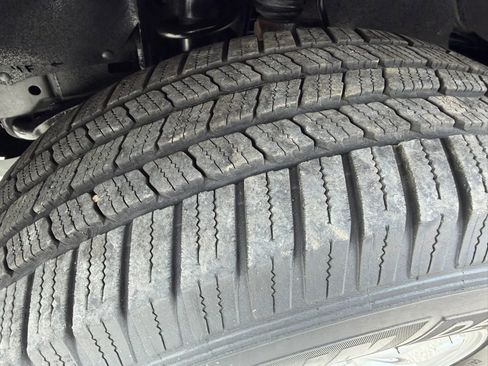 Used 2007 Toyota Tacoma PreRunner RWD image 38