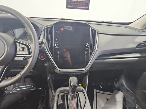 Certified 2024 Subaru Crosstrek 2.5i Limited w/ Crosstrek Mirror Package AWD/4WD image 18