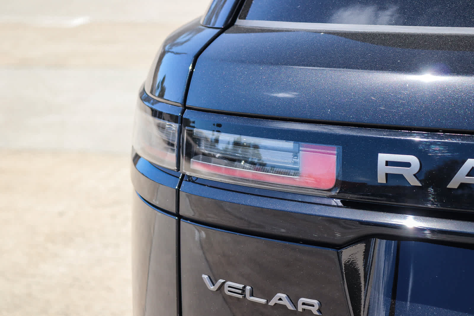 New 2026 Land Rover Range Rover Velar S AWD/4WD image 7