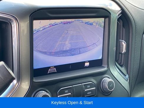 Used 2021 Chevrolet Silverado 1500 LT AWD/4WD image 11