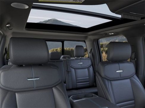 New 2026 Ford F250 Platinum w/ Tremor Off-Road Package image 22