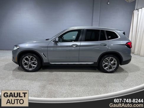 Used 2024 BMW X3 xDrive30i w/ Premium Package AWD/4WD image 5