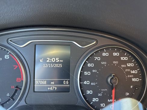 Used 2015 Audi A3 2.0T Premium Plus image 31