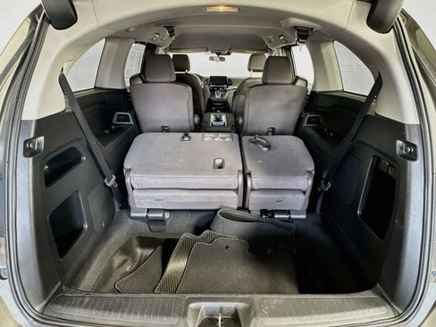 Used 2019 Honda Odyssey EX image 19