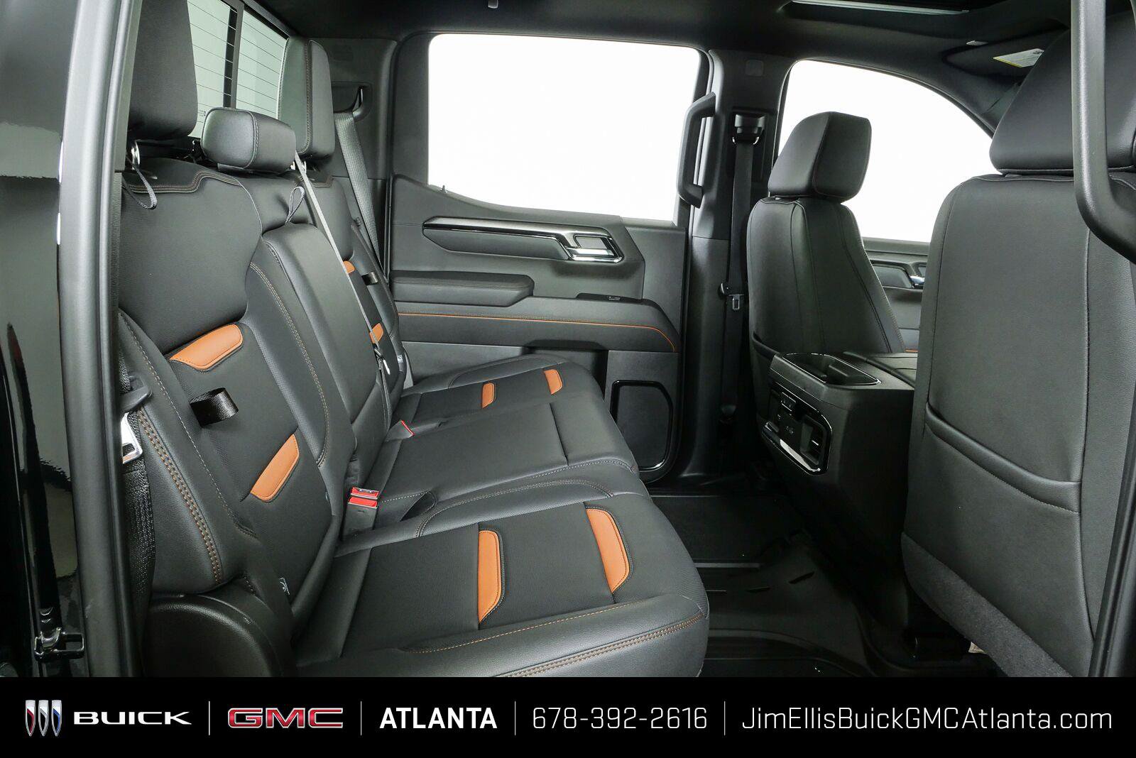 Certified 2026 GMC Sierra 1500 AT4 w/ Technology Package AWD/4WD image 24