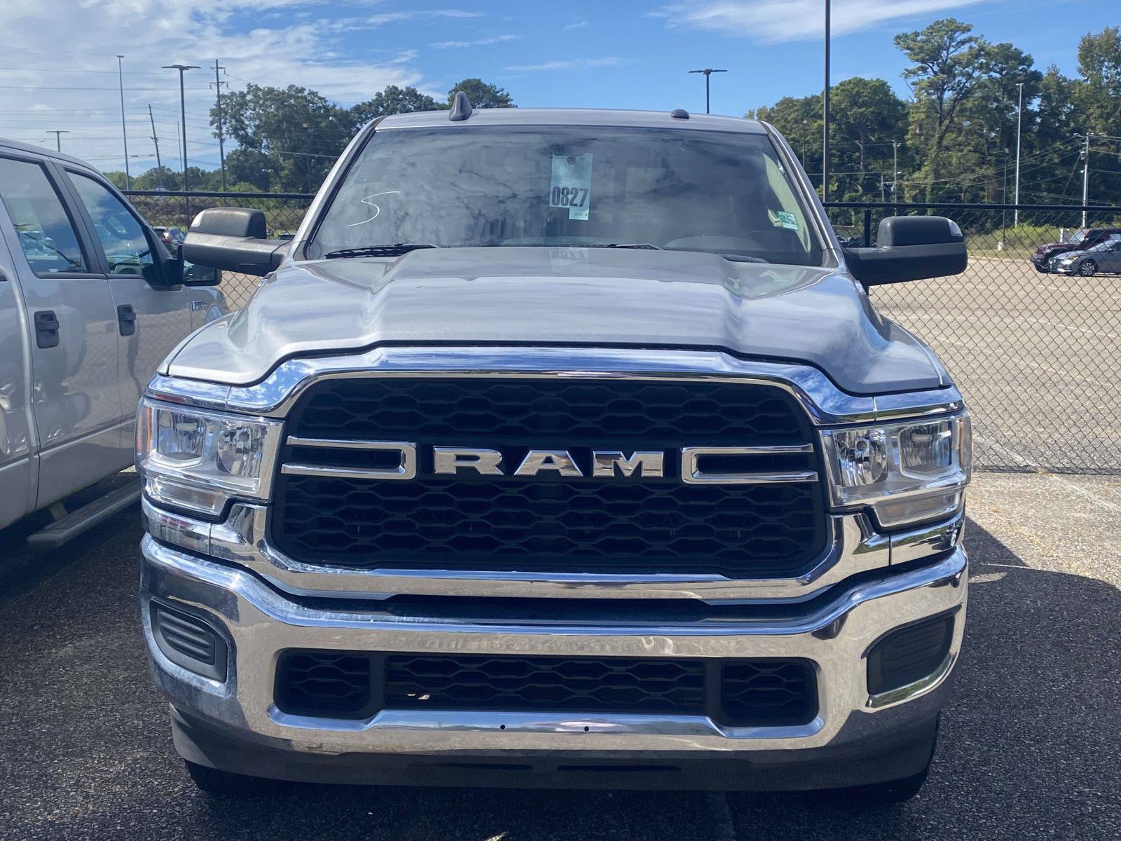 Used 2019 RAM 2500 Tradesman AWD/4WD image 2