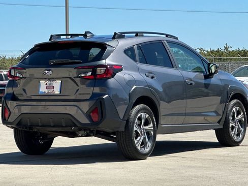 Used 2026 Subaru Crosstrek 2.5i Premium AWD/4WD image 3