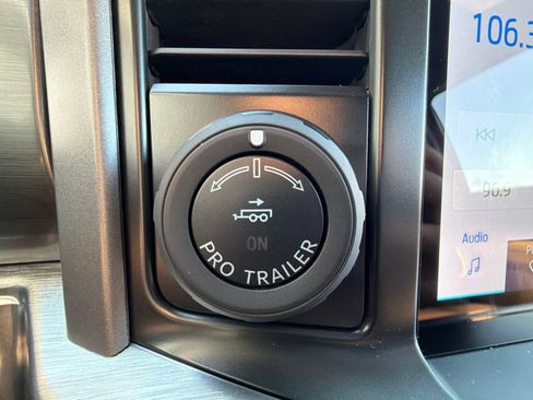 Used 2023 Ford F150 Lariat w/ Equipment Group 502A High AWD/4WD image 19