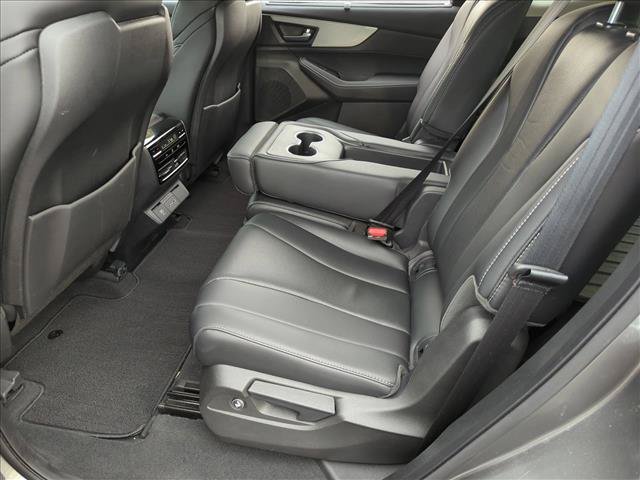 Used 2023 Acura MDX w/ Technology Package AWD/4WD image 19