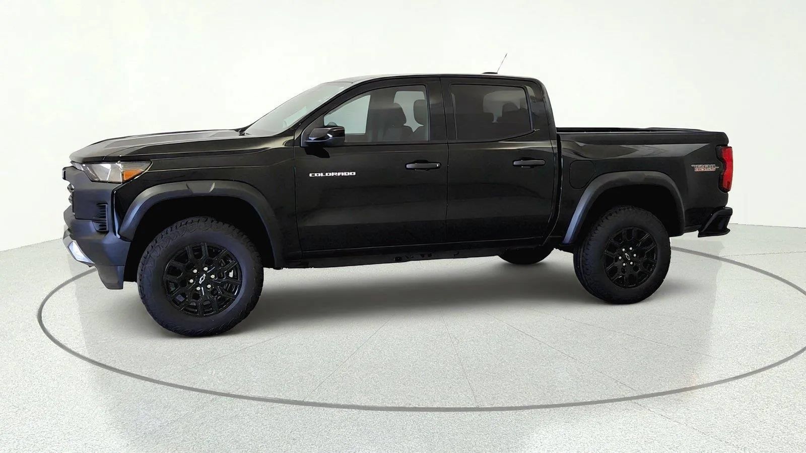 New 2026 Chevrolet Colorado Trail Boss AWD/4WD image 3