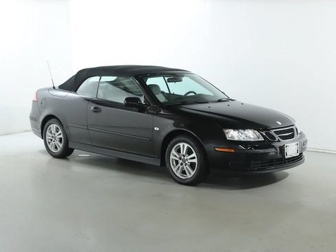 Used 2005 Saab 9-3 Linear FWD image 10