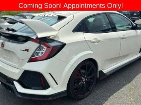 Used 2019 Honda Civic Type R image 2