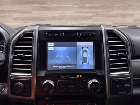 Used 2017 Ford F450 Platinum w/ Platinum Ultimate Package image 34