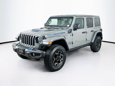 Used 2022 Jeep Wrangler Unlimited Rubicon 4xe w/ Cold Weather Group AWD/4WD image 3