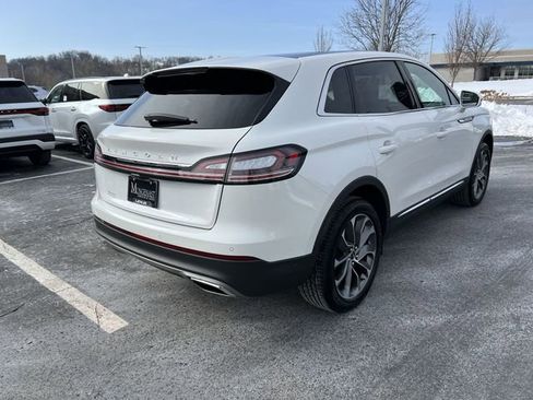 Used 2022 Lincoln Nautilus Reserve w/ Equipment Group 201A image 3