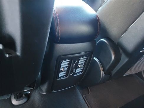 Used 2025 Dodge Durango GT image 6