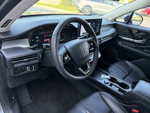Certified 2023 Lincoln Corsair FWD w/ Equipment Group 101A image 14