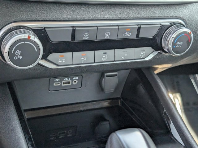 Used 2024 Nissan Altima 2.5 SV FWD image 26