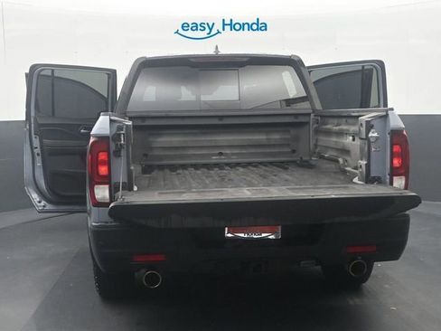 Used 2023 Honda Ridgeline Black Edition image 39