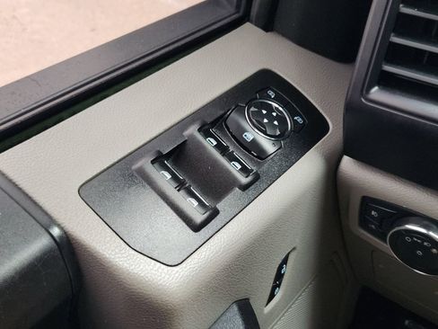 Used 2017 Ford F150 XL w/ Equipment Group 101A Mid image 21