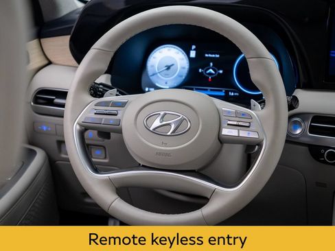 Used 2023 Hyundai Palisade Limited AWD/4WD image 11