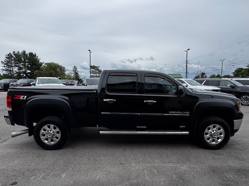 Used 2011 GMC Sierra 2500 Denali w/ LPO, Protection Package AWD/4WD image 7
