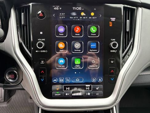 Used 2024 Subaru Outback Premium image 19