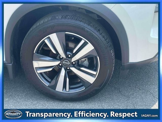 Certified 2023 Nissan Rogue SL AWD/4WD image 9