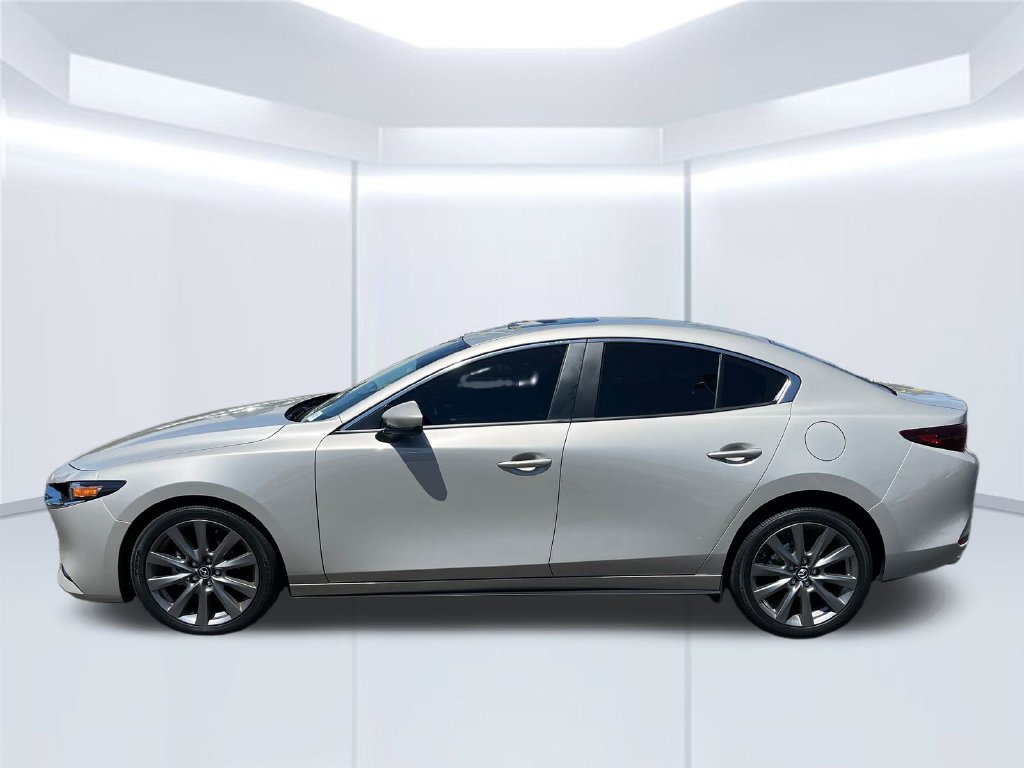Used 2025 MAZDA MAZDA3 s FWD image 3