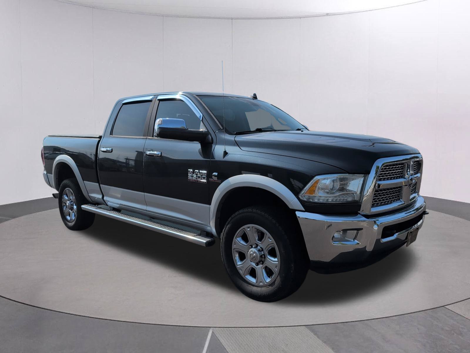 Used 2014 RAM 2500 Laramie AWD/4WD image 7