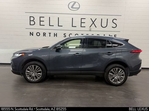 Used 2021 Toyota Venza Limited w/ Advanced Technology Package AWD/4WD image 8