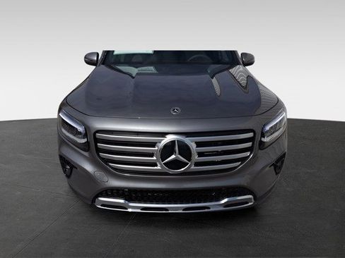 Certified 2025 Mercedes-Benz GLB 250 4MATIC image 4