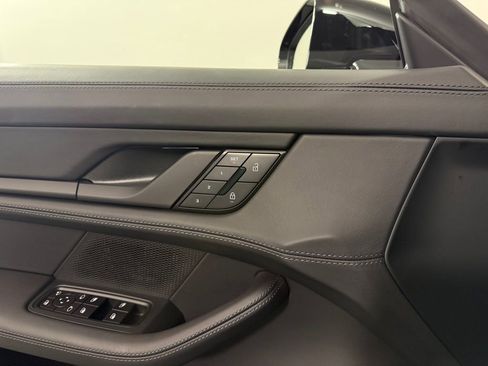 New 2026 Porsche Taycan image 21