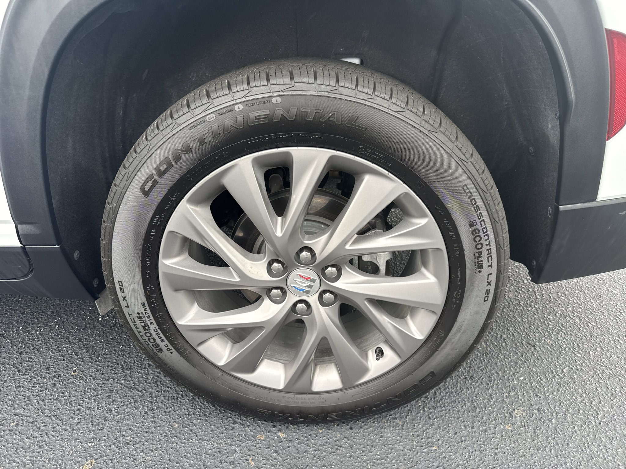 Used 2026 Buick Enclave Preferred FWD image 16