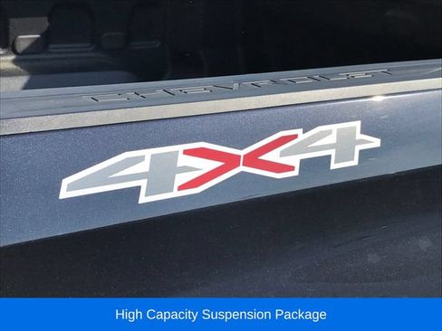 Used 2024 Chevrolet Silverado 1500 LT AWD/4WD image 4