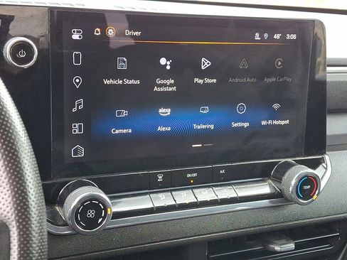 Used 2023 Chevrolet Colorado W/T image 16