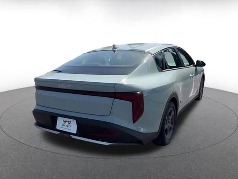 Used 2025 Kia K4 LXS image 14