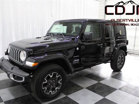 Used 2024 Jeep Wrangler Sahara w/ Technology Group image 2