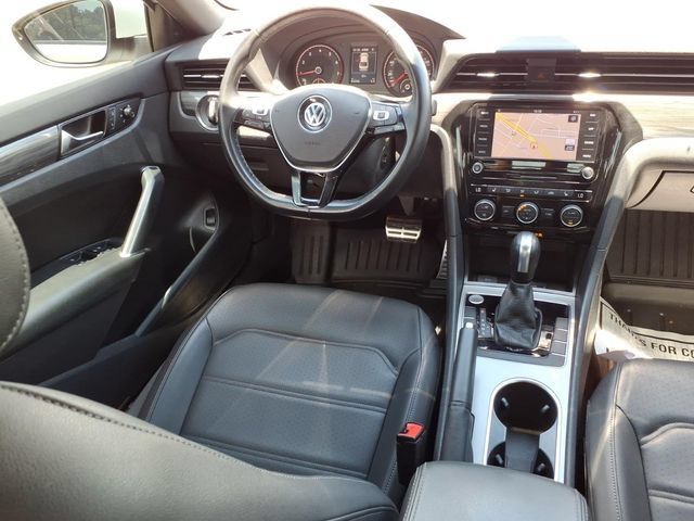 Used 2021 Volkswagen Passat 2.0T R-Line FWD image 4