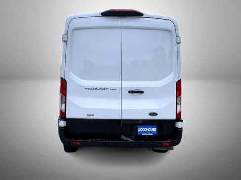 Used 2023 Ford Transit 250 Medium Roof AWD w/ Load Area Protection Package image 6
