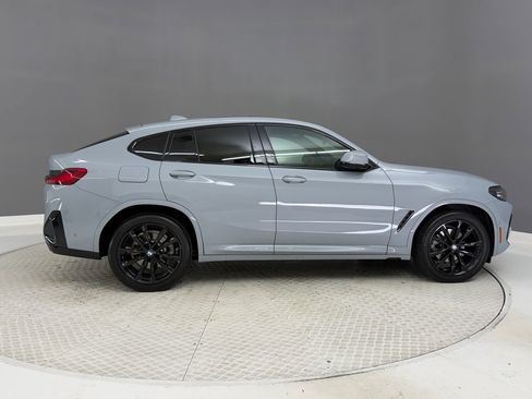 Certified 2024 BMW X4 xDrive30i w/ Premium Package AWD/4WD image 8
