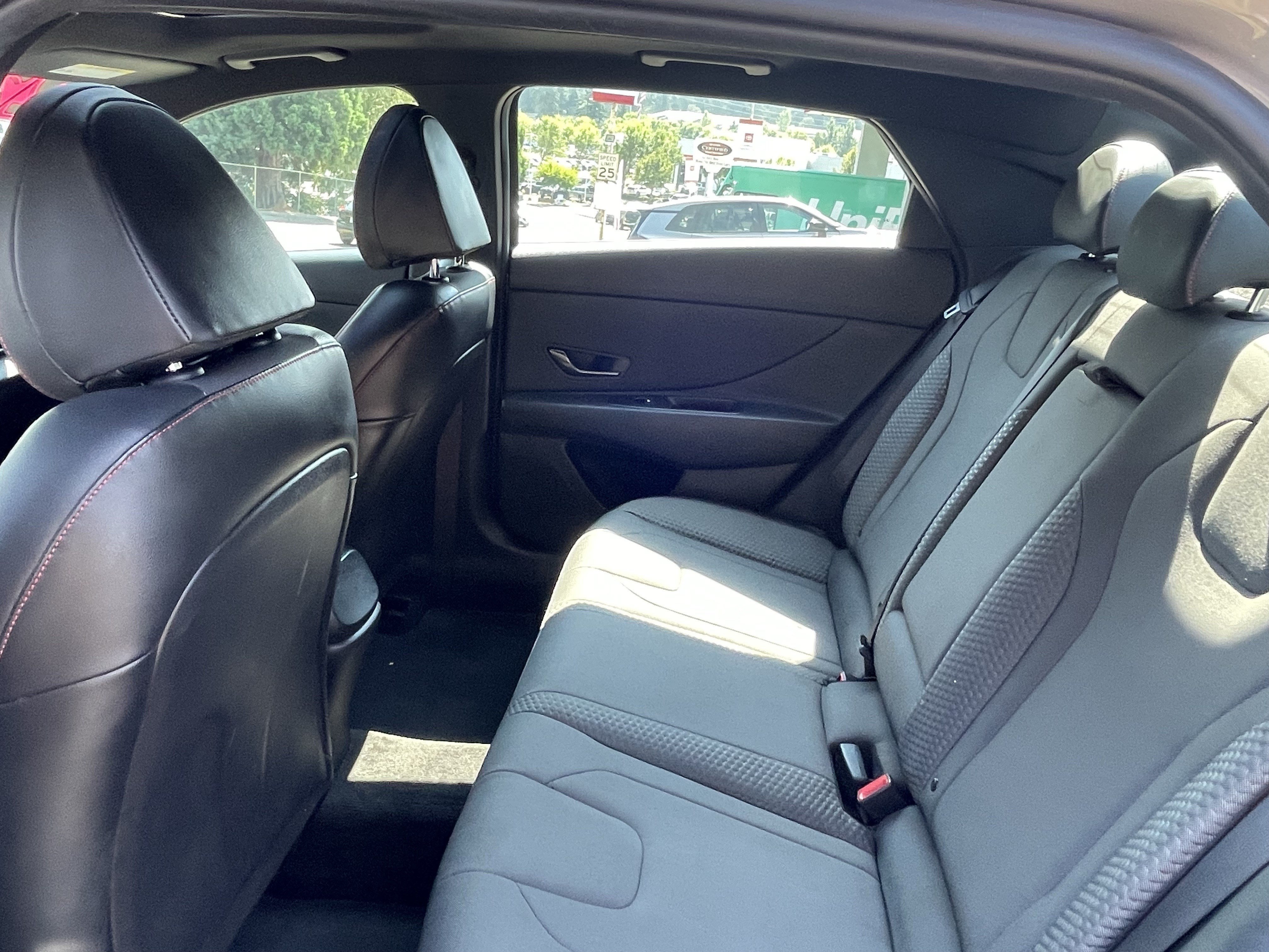 Used 2022 Hyundai Elantra N Line FWD image 13