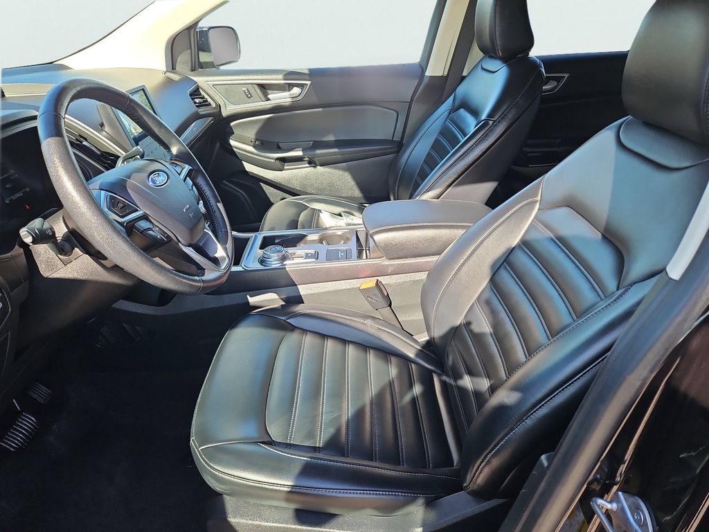 Used 2024 Ford Edge SEL AWD/4WD image 30