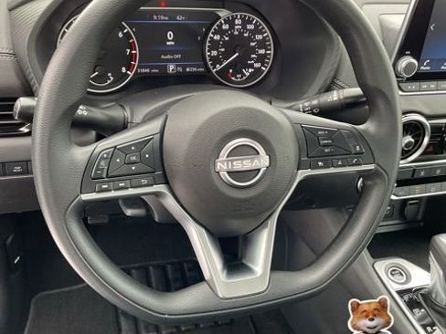 Used 2024 Nissan Sentra SV image 13