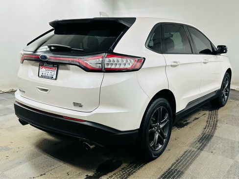 Used 2018 Ford Edge SEL w/ Equipment Group 201A image 6