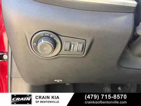 Used 2022 Jeep Compass Latitude AWD/4WD image 12
