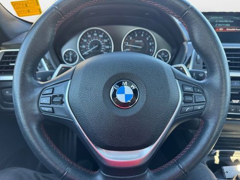Used 2017 BMW 330i xDrive Sedan image 10