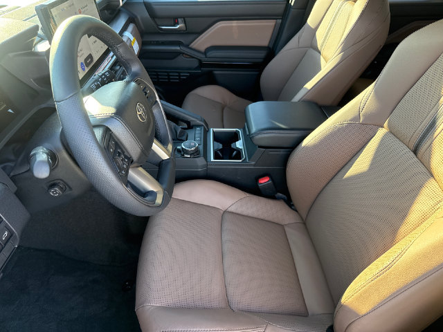 New 2026 Toyota 4Runner Limited AWD/4WD image 19